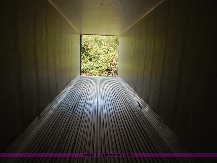 image for item B5882 2005 Wabash 53' reefer trailer