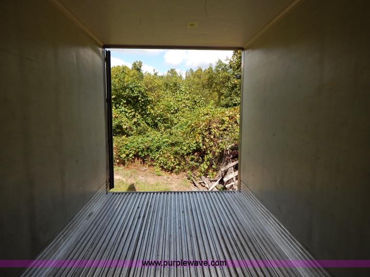 image for item B5882 2005 Wabash 53' reefer trailer