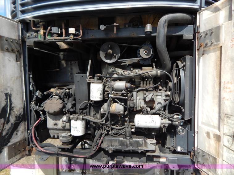 image for item B5882 2005 Wabash 53' reefer trailer