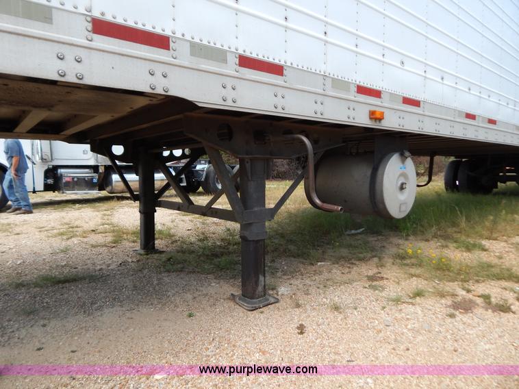 image for item B5883 2004 Wabash 53' reefer trailer