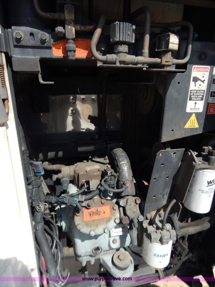 image for item B5883 2004 Wabash 53' reefer trailer