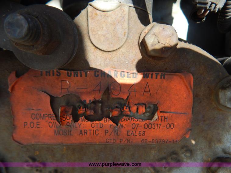 image for item B5883 2004 Wabash 53' reefer trailer