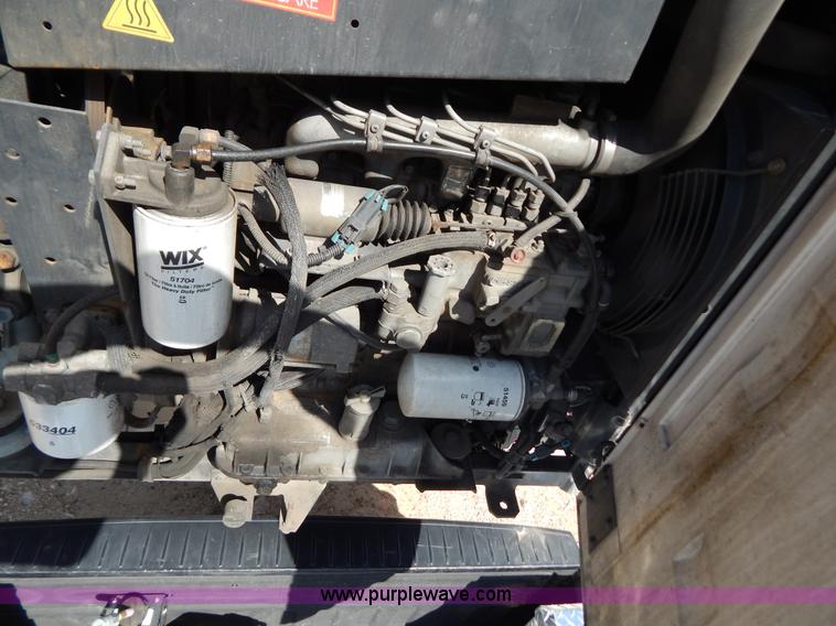 image for item B5883 2004 Wabash 53' reefer trailer