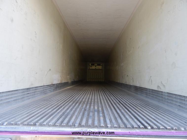image for item B5883 2004 Wabash 53' reefer trailer