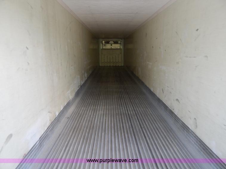 image for item B5883 2004 Wabash 53' reefer trailer