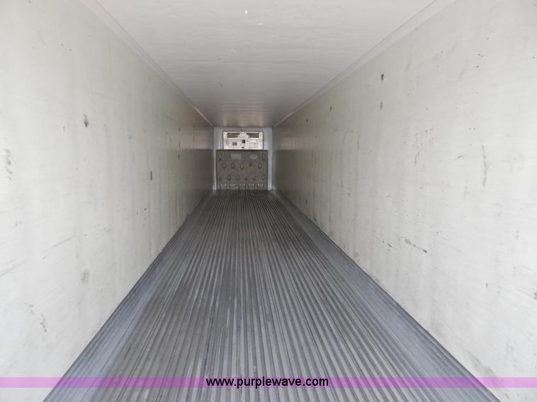 image for item B5884 2005 Wabash 53' reefer trailer