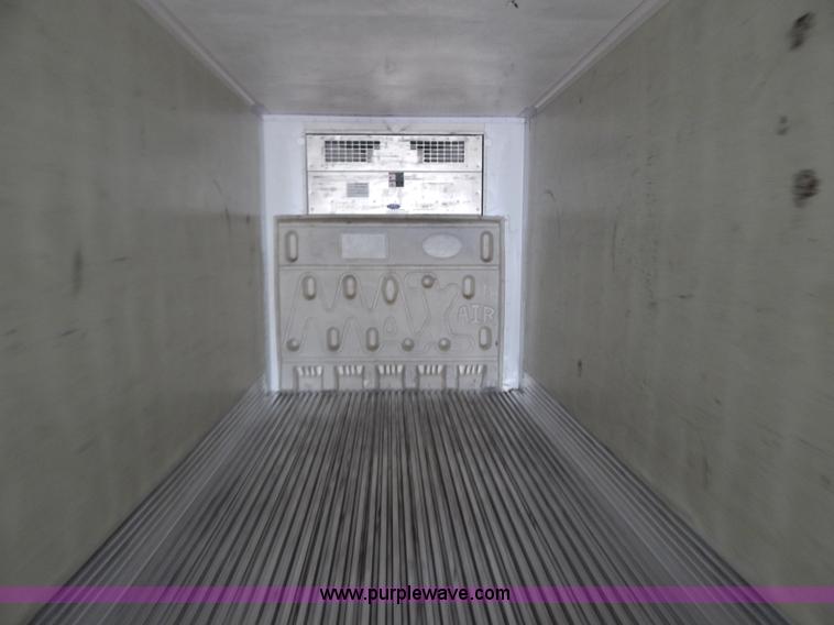 image for item B5884 2005 Wabash 53' reefer trailer