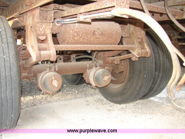 image for item C1362 1984 Great Dane 50' storage trailer