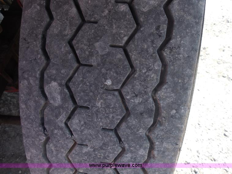 image for item E7695 Yard truck