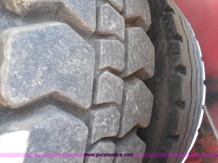 image for item E7695 Yard truck