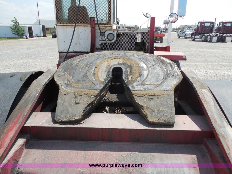 image for item E7695 Yard truck