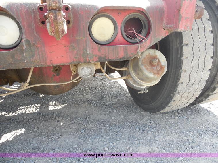 image for item E7695 Yard truck