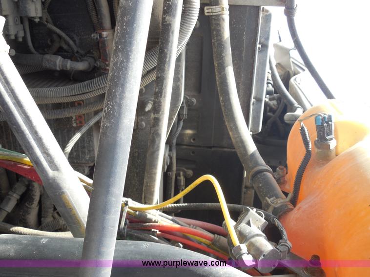 image for item E7697 2000 Freightliner Century Class semi truck