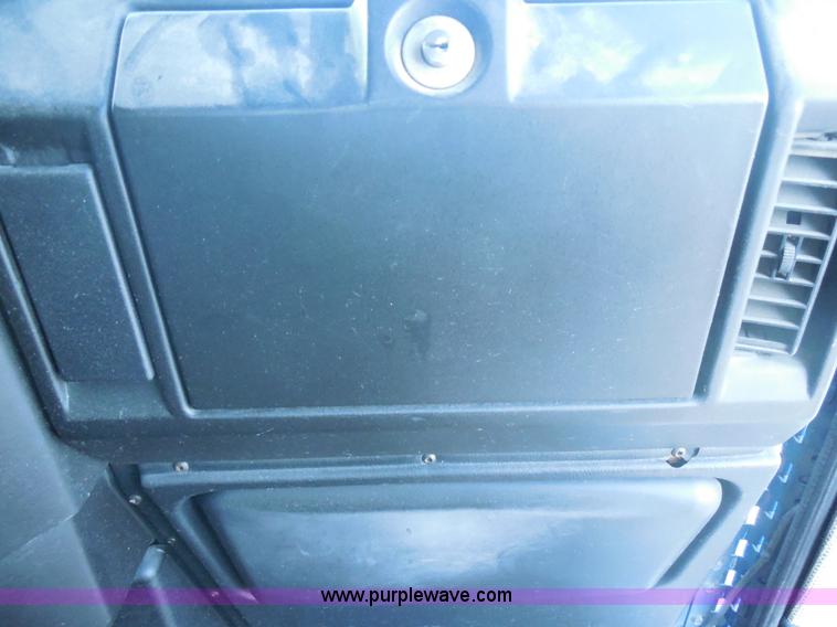 image for item E7698 1997 Freightliner FLD120 semi truck