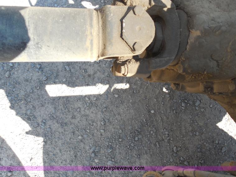 image for item E7700 1995 Peterbilt 362 semi truck