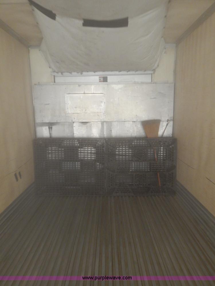 image for item G3418 1996 Utility 48' reefer trailer