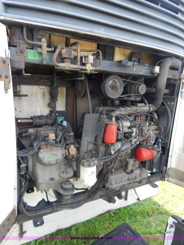 image for item G3418 1996 Utility 48' reefer trailer