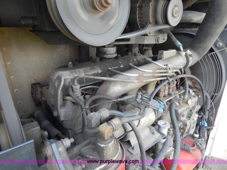 image for item G3418 1996 Utility 48' reefer trailer