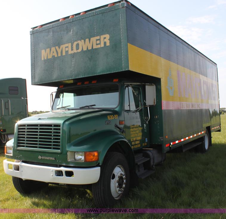 image for item G4042 1996 International 4700 box truck