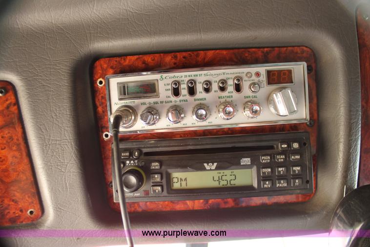 image for item G4127 2006 Western Star 4900EX semi truck