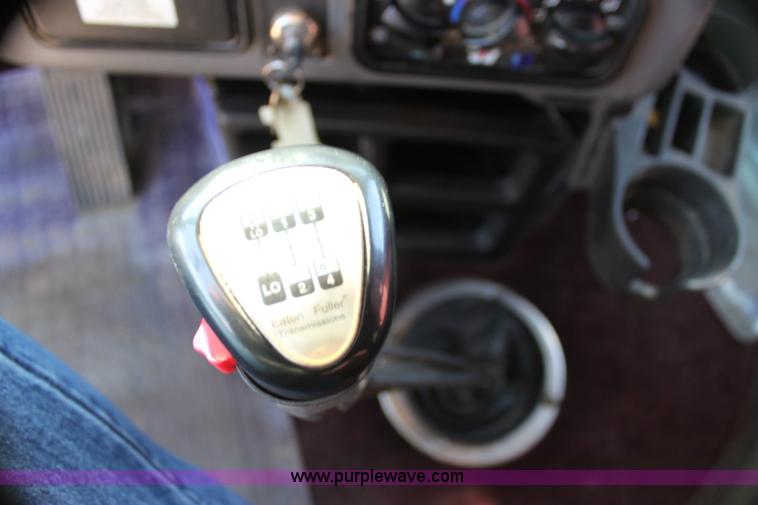 image for item G4127 2006 Western Star 4900EX semi truck