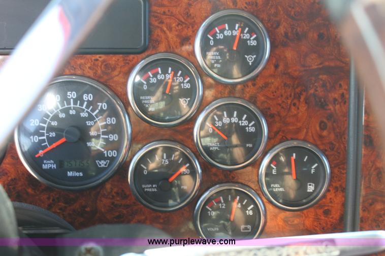 image for item G4127 2006 Western Star 4900EX semi truck