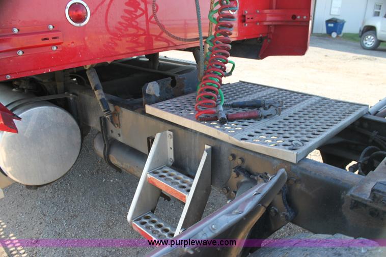 image for item G4127 2006 Western Star 4900EX semi truck