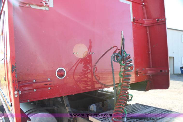 image for item G4127 2006 Western Star 4900EX semi truck