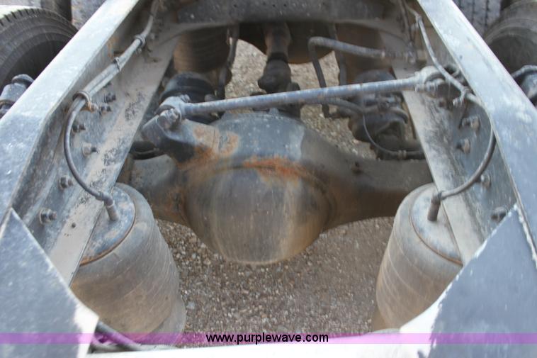 image for item G4127 2006 Western Star 4900EX semi truck