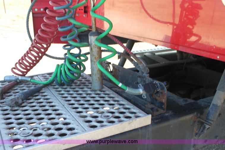 image for item G4127 2006 Western Star 4900EX semi truck