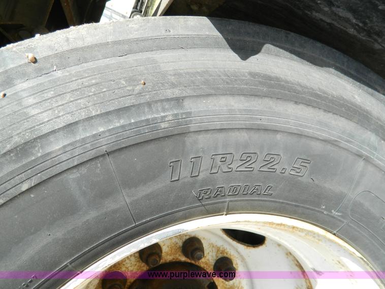 image for item G7990 2000 Great Dane 7411TP-SA dry van trailer