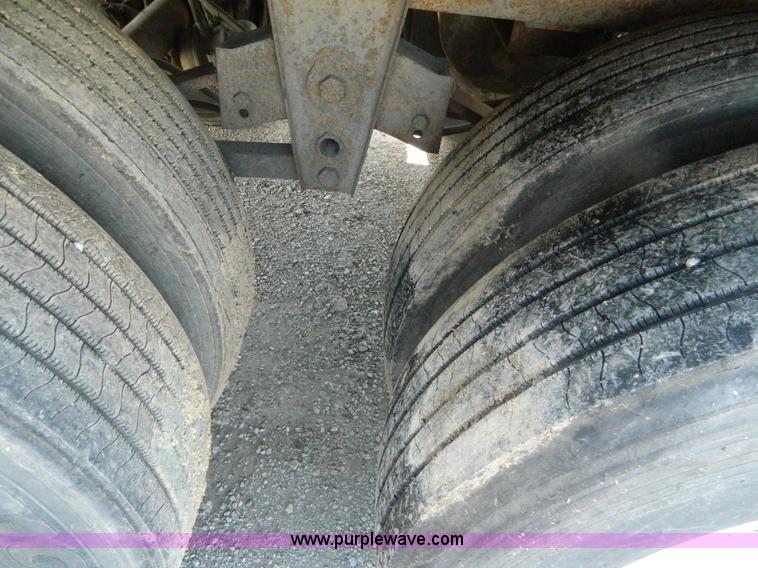 image for item G7992 1998 Great Dane dry van trailer