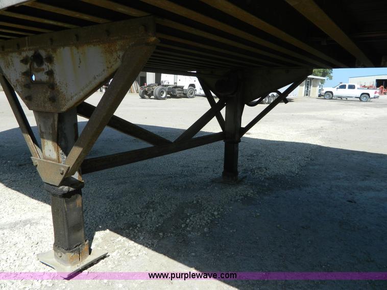 image for item G7992 1998 Great Dane dry van trailer