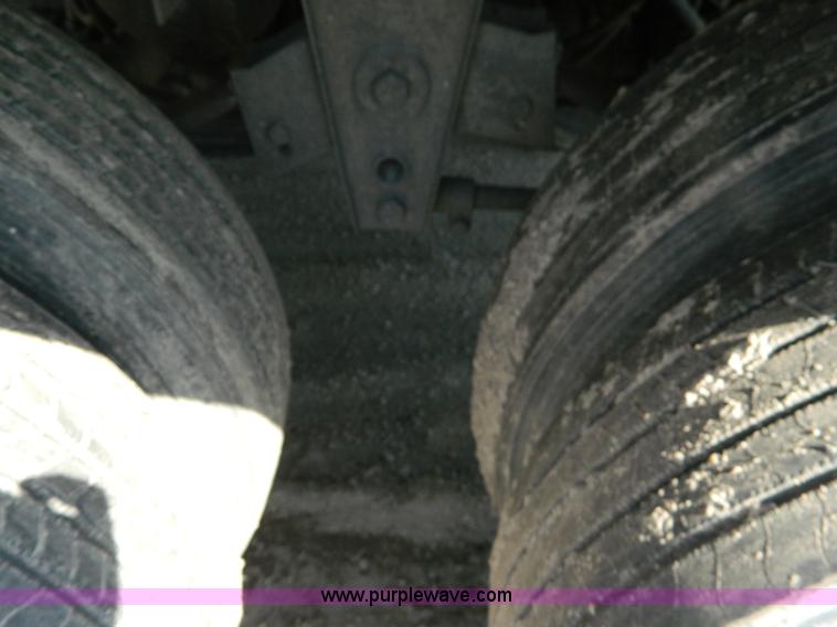 image for item G7994 1998 Great Dane dry van trailer