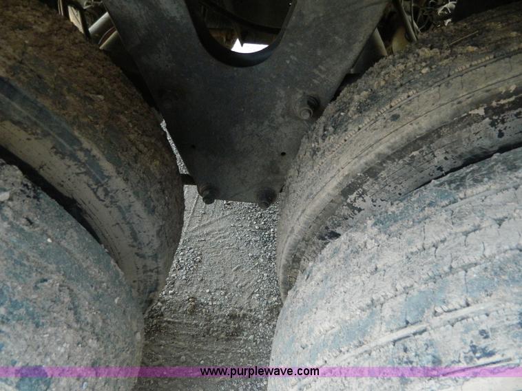 image for item G7995 2000 Great Dane 7411TP-SA dry van trailer