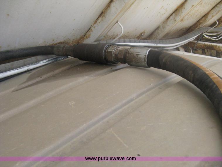 image for item H6314 1998 Trinity 43' belt trailer