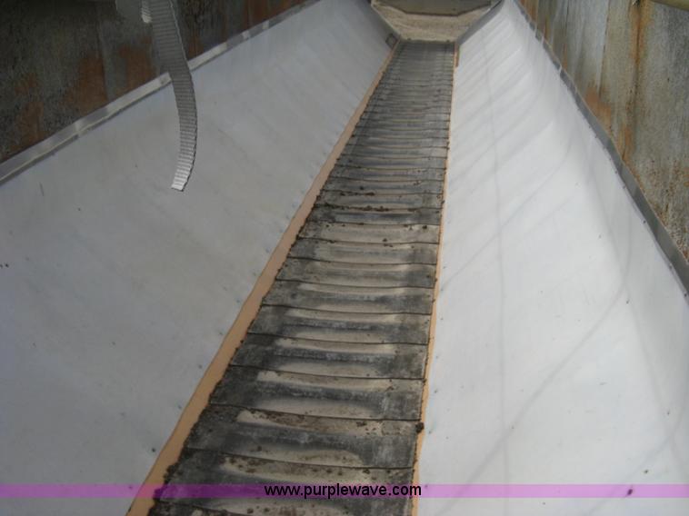 image for item H6314 1998 Trinity 43' belt trailer