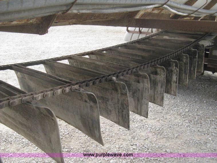 image for item H6314 1998 Trinity 43' belt trailer