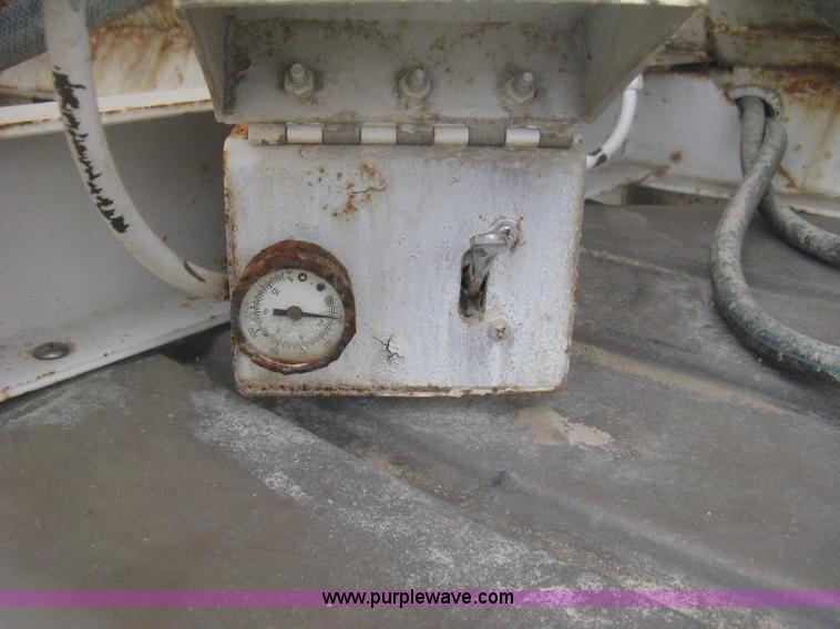 image for item H6314 1998 Trinity 43' belt trailer