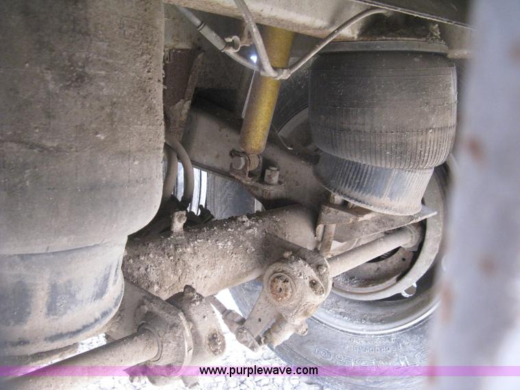 image for item H6314 1998 Trinity 43' belt trailer