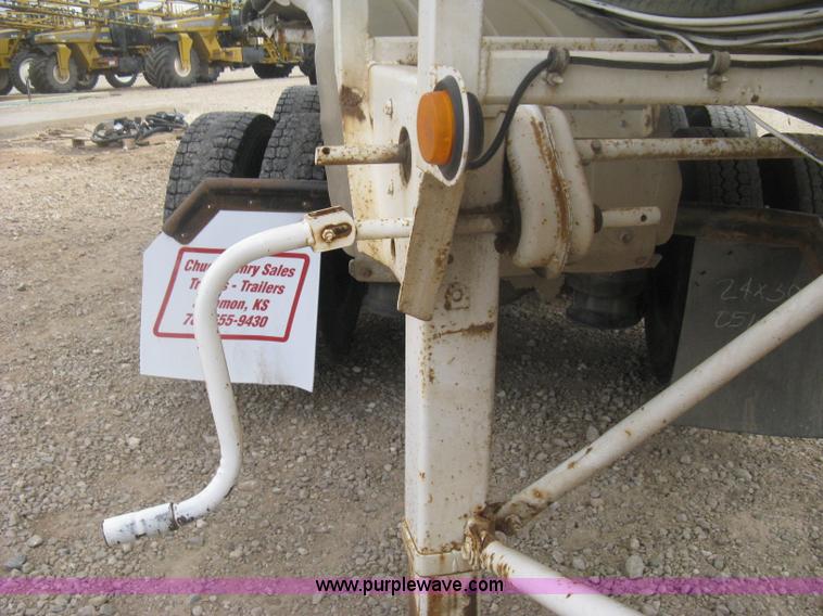 image for item H6314 1998 Trinity 43' belt trailer