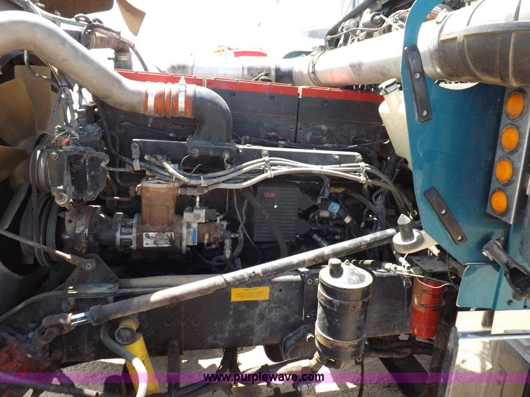 image for item H7013 1995 Kenworth W900 semi truck