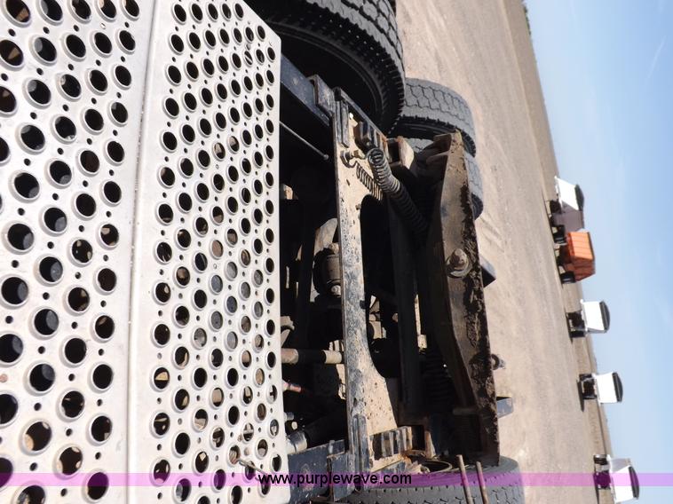 image for item H7013 1995 Kenworth W900 semi truck