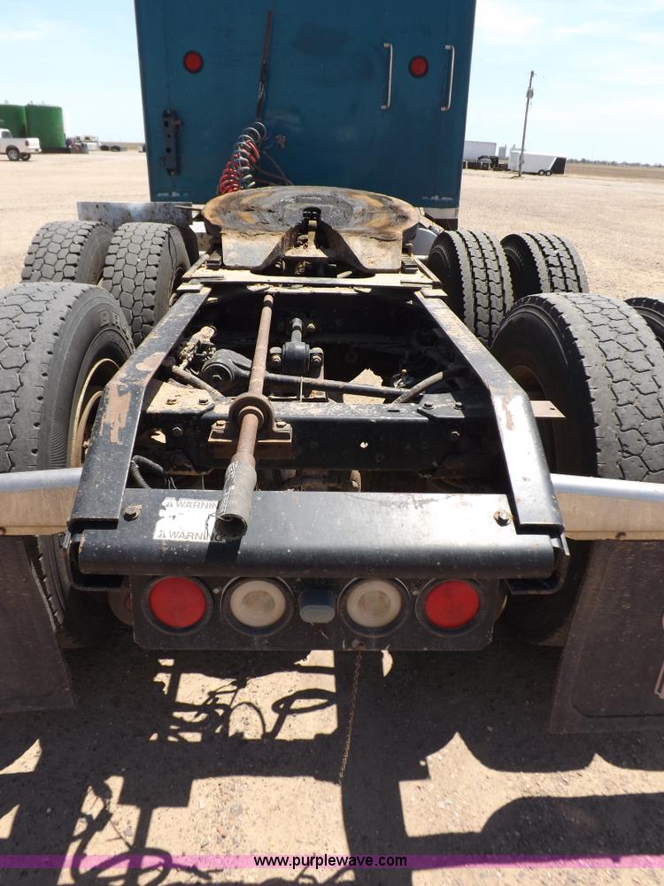 image for item H7013 1995 Kenworth W900 semi truck