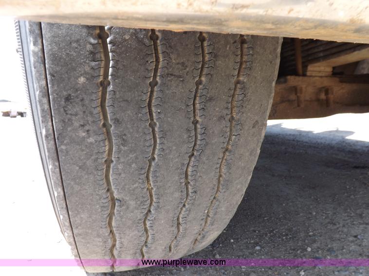 image for item H7013 1995 Kenworth W900 semi truck