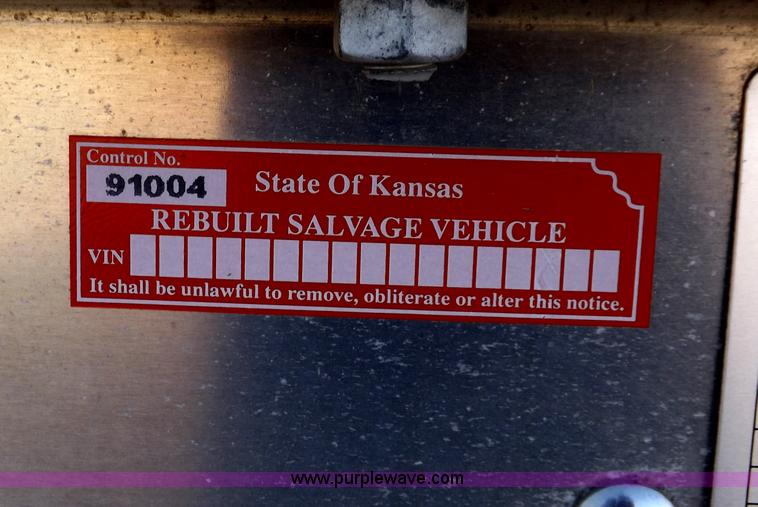 image for item I7586 2012 Wilson DWH 550B Pacesetter grain trailer