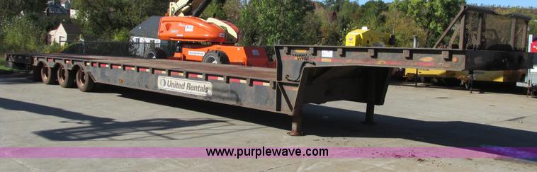 image for item A8646 2008 Ledwell LW53HT3-10-PB Hydratail triple axle trailer