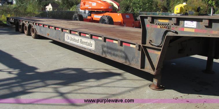 image for item A8646 2008 Ledwell LW53HT3-10-PB Hydratail triple axle trailer