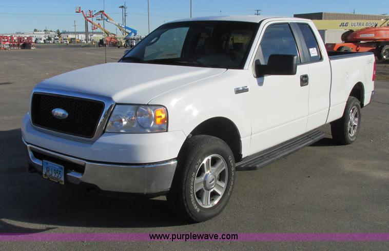 image for item A8647 2007 Ford F150 pickup truck