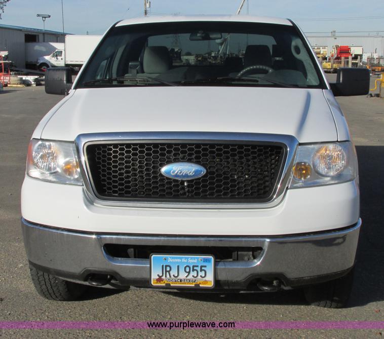 image for item A8647 2007 Ford F150 pickup truck